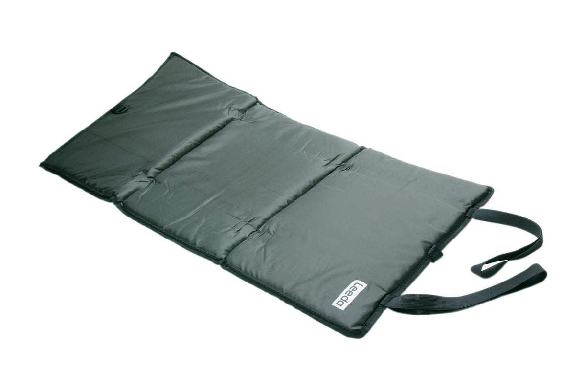 Folding Unhooking Mat  Mats Leeda
